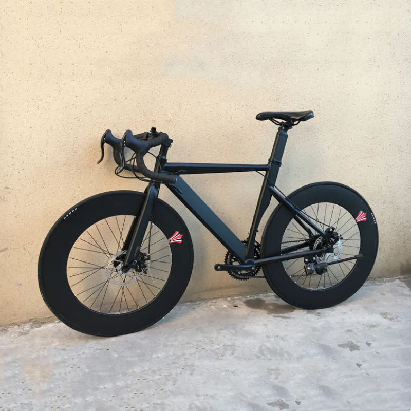Mountain Bike GRAY — 700c wheels, 20-speed | EplusNINE