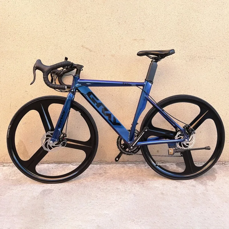 Road Bike — 700c wheels, disc brakes | EplusNINE
